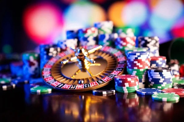 kawin77 Speed Roulette live dealer table with spinning wheel and betting layout